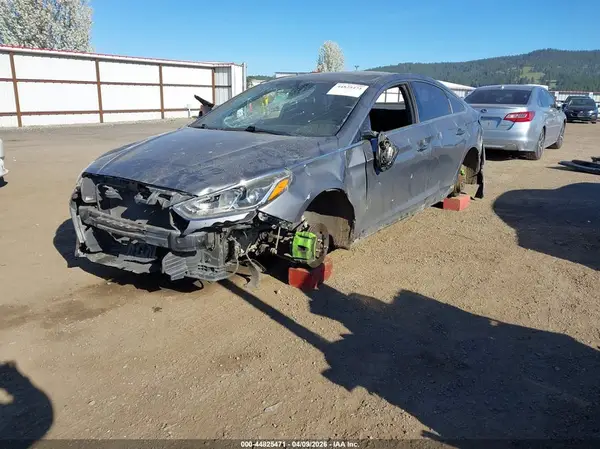 5NPE34AF7JH621330 2018 HYUNDAI SONATA - Image 2