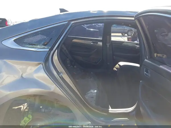 5NPE34AF7JH621330 2018 HYUNDAI SONATA - Image 8