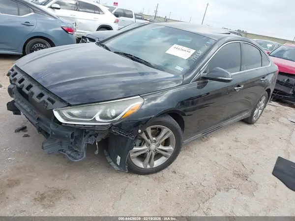 5NPE34AF7JH621375 2018 HYUNDAI SONATA - Image 2