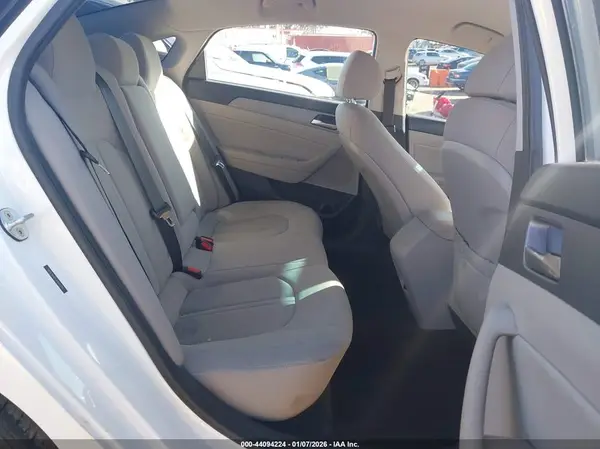 5NPE34AF7JH624549 2018 HYUNDAI SONATA - Image 8