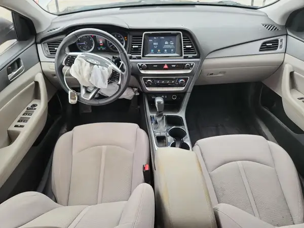 5NPE34AF7JH630108 2018 HYUNDAI SONATA - Image 8
