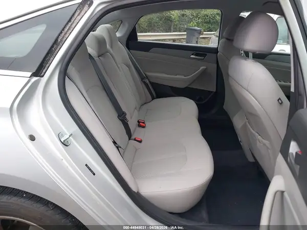 5NPE34AF7JH634966 2018 HYUNDAI SONATA - Image 8
