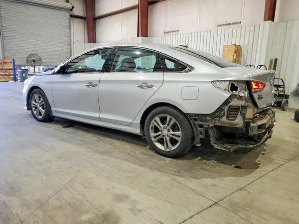 5NPE34AF7JH635714 2018 HYUNDAI SONATA - Image 2