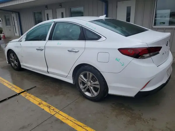 5NPE34AF7JH639827 2018 HYUNDAI SONATA - Image 2