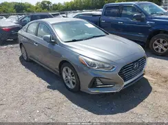 5NPE34AF7JH640556 2018 HYUNDAI SONATA