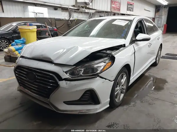 5NPE34AF7JH640766 2018 HYUNDAI SONATA - Image 2
