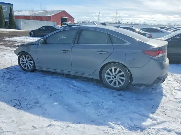 5NPE34AF7JH642047 2018 HYUNDAI SONATA - Image 2