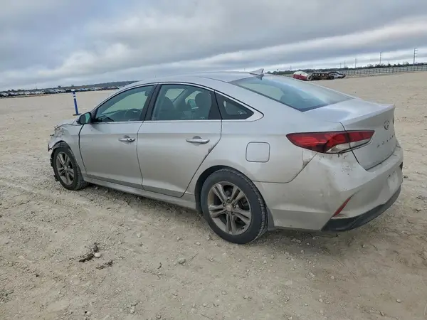 5NPE34AF7JH645109 2018 HYUNDAI SONATA - Image 2