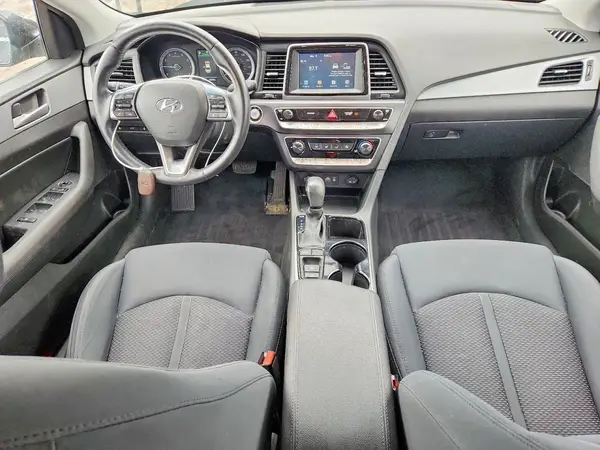 5NPE34AF7JH654165 2018 HYUNDAI SONATA - Image 8