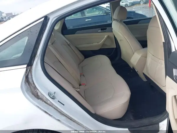 5NPE34AF7JH655235 2018 HYUNDAI SONATA - Image 8