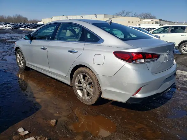 5NPE34AF7JH672004 2018 HYUNDAI SONATA - Image 2