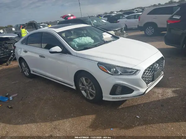 5NPE34AF7JH672150 2018 HYUNDAI SONATA - Image 1