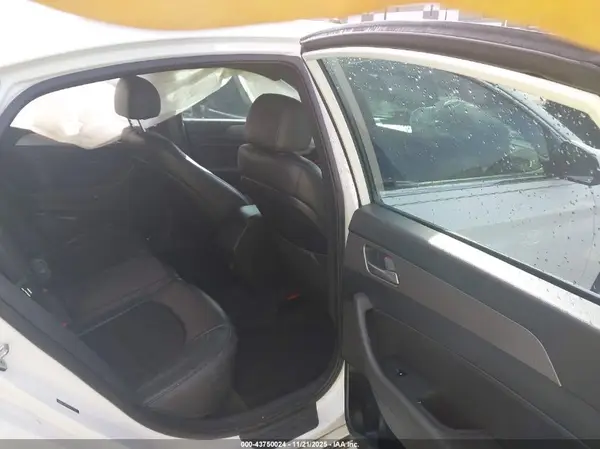 5NPE34AF7JH672150 2018 HYUNDAI SONATA - Image 8