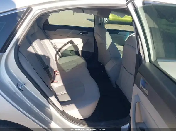 5NPE34AF7JH675341 2018 HYUNDAI SONATA - Image 8