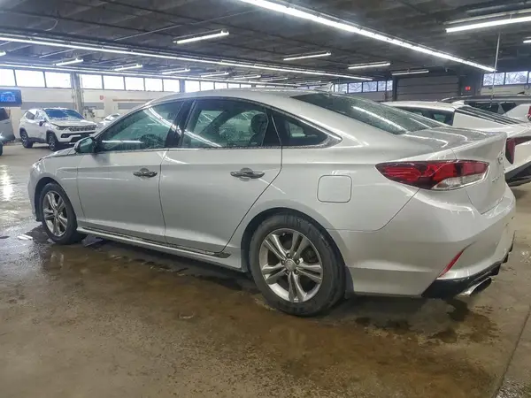 5NPE34AF7JH678904 2018 HYUNDAI SONATA - Image 2