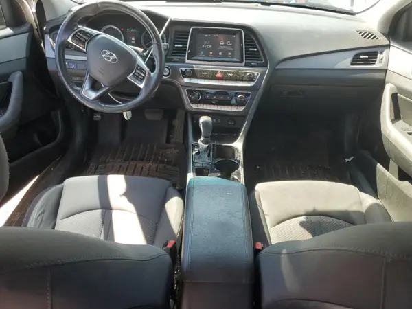 5NPE34AF7JH684573 2018 HYUNDAI SONATA - Image 8