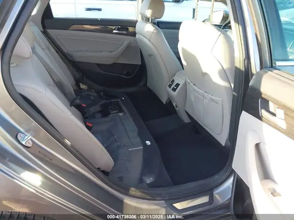 5NPE34AF7JH687540 2018 HYUNDAI SONATA - Image 8