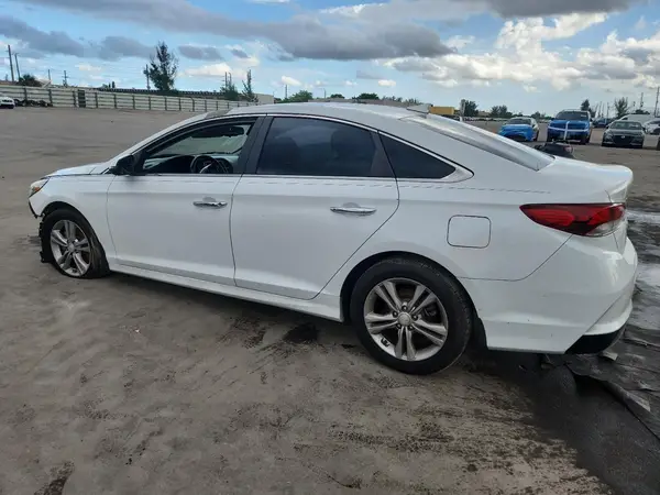 5NPE34AF7JH689546 2018 HYUNDAI SONATA - Image 2
