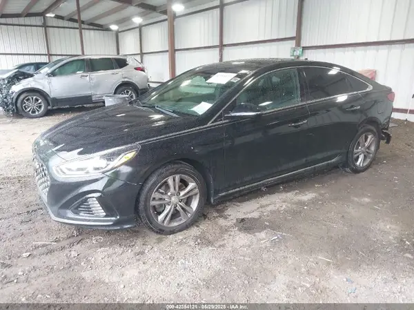 5NPE34AF7JH693113 2018 HYUNDAI SONATA - Image 2