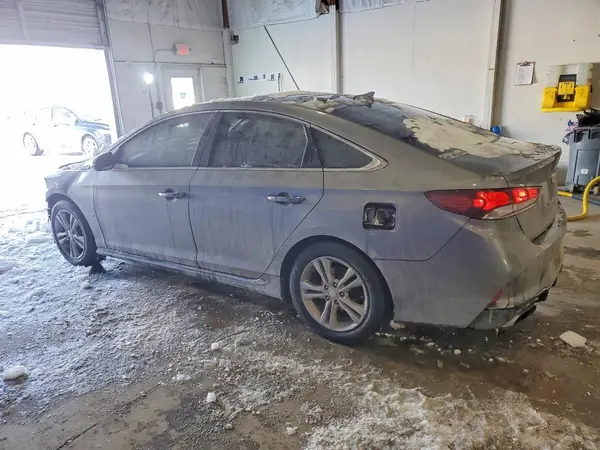 5NPE34AF7JH694102 2018 HYUNDAI SONATA - Image 2