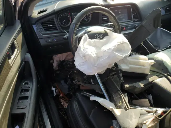 5NPE34AF7JH695816 2018 HYUNDAI SONATA - Image 8