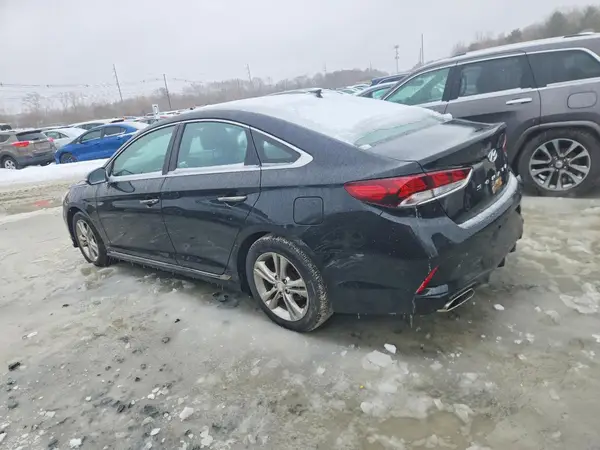 5NPE34AF7JH703252 2018 HYUNDAI SONATA - Image 2
