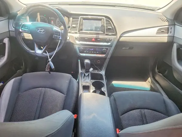 5NPE34AF7JH712078 2018 HYUNDAI SONATA - Image 8