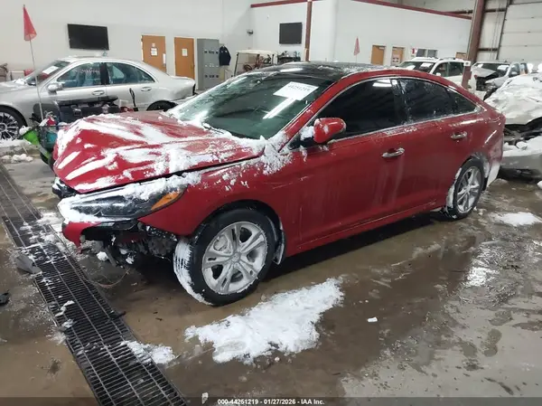5NPE34AF7JH715997 2018 HYUNDAI SONATA - Image 2