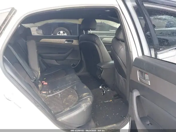 5NPE34AF7JH716096 2018 HYUNDAI SONATA - Image 8