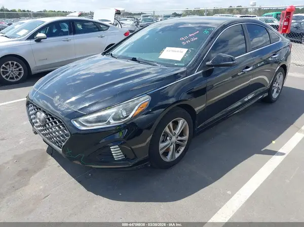 5NPE34AF7JH717927 2018 HYUNDAI SONATA - Image 2
