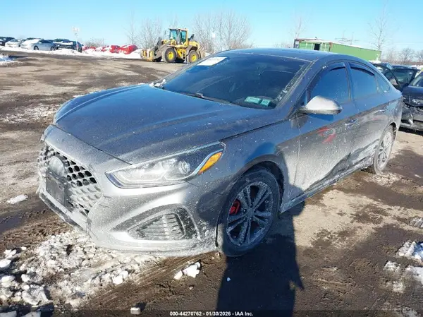 5NPE34AF7JH718592 2018 HYUNDAI SONATA - Image 2