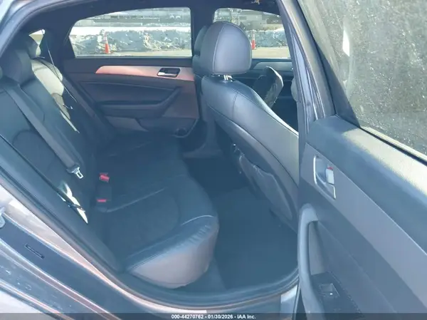 5NPE34AF7JH718592 2018 HYUNDAI SONATA - Image 8