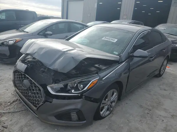 5NPE34AF7JH720942 2018 HYUNDAI SONATA - Image 1