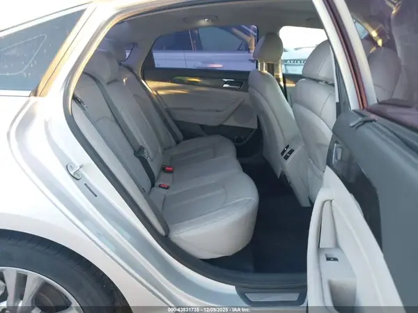 5NPE34AF7JH723260 2018 HYUNDAI SONATA - Image 8