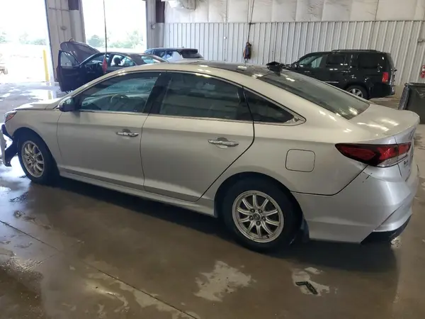 5NPE34AF7JH726255 2018 HYUNDAI SONATA - Image 2