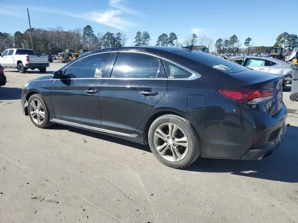 5NPE34AF7KH740240 2019 HYUNDAI SONATA - Image 2