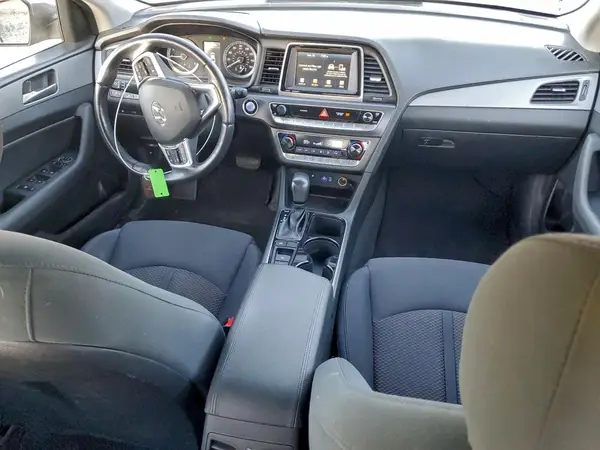 5NPE34AF7KH743493 2019 HYUNDAI SONATA - Image 8
