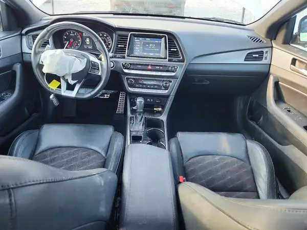 5NPE34AF7KH752310 2019 HYUNDAI SONATA - Image 8