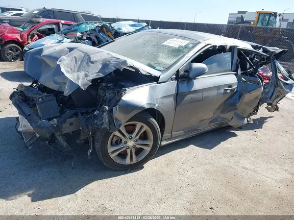 5NPE34AF7KH752484 2019 HYUNDAI SONATA - Image 2