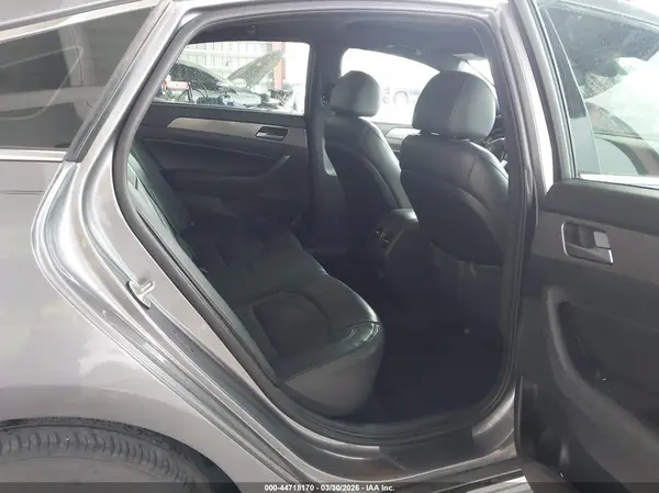 5NPE34AF7KH759970 2019 HYUNDAI SONATA - Image 8