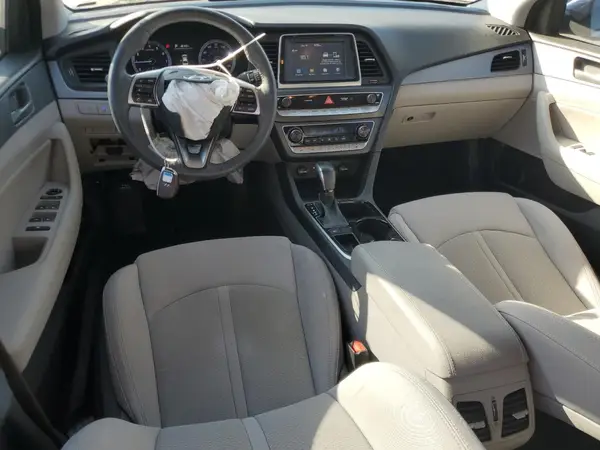 5NPE34AF7KH770709 2019 HYUNDAI SONATA - Image 8