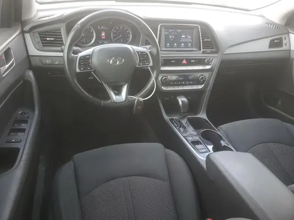 5NPE34AF7KH779961 2019 HYUNDAI SONATA - Image 8