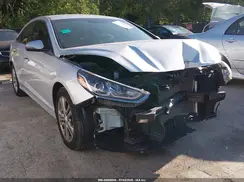 5NPE34AF7KH788093 2019 HYUNDAI SONATA