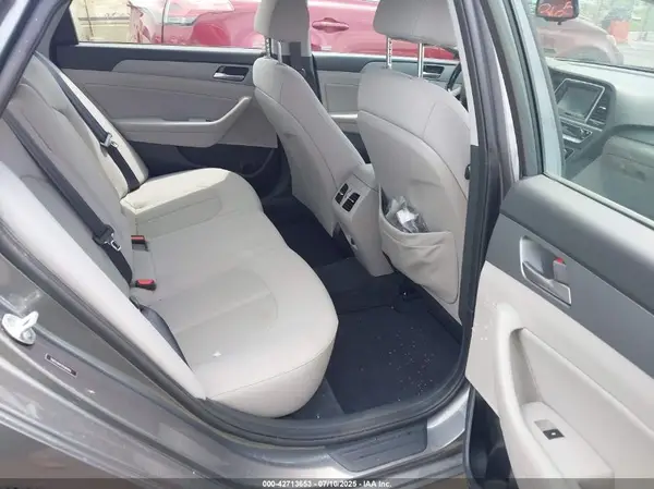 5NPE34AF7KH811176 2019 HYUNDAI SONATA - Image 8