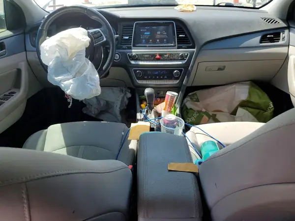 5NPE34AF7KH816586 2019 HYUNDAI SONATA - Image 8