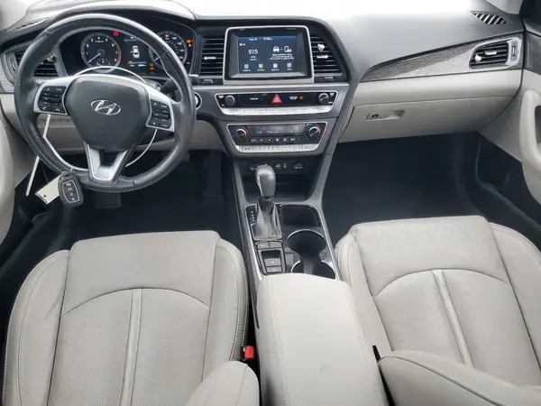 5NPE34AF7KH820055 2019 HYUNDAI SONATA - Image 8