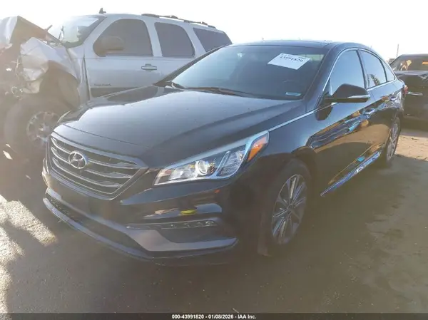 5NPE34AF8GH271893 2016 HYUNDAI SONATA - Image 2