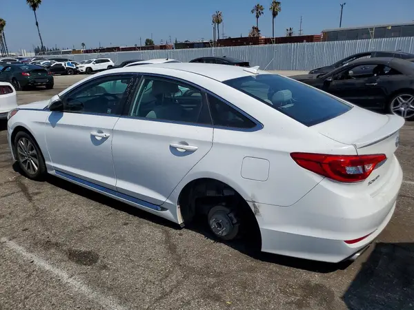 5NPE34AF8GH274471 2016 HYUNDAI SONATA - Image 2