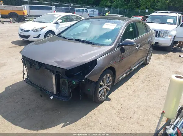 5NPE34AF8GH284482 2016 HYUNDAI SONATA - Image 2