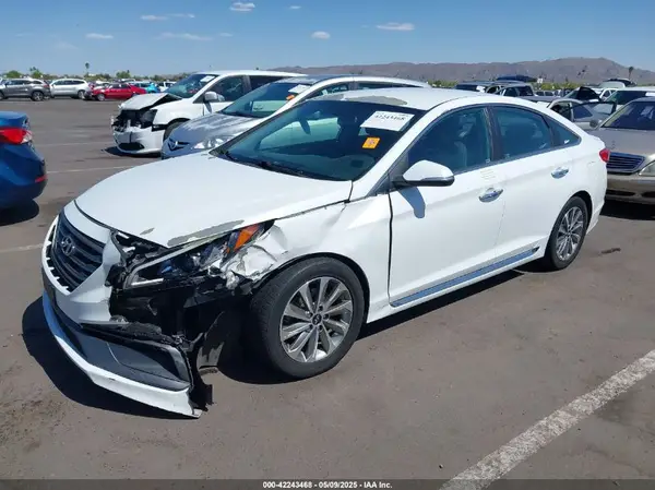 5NPE34AF8GH285714 2016 HYUNDAI SONATA - Image 2
